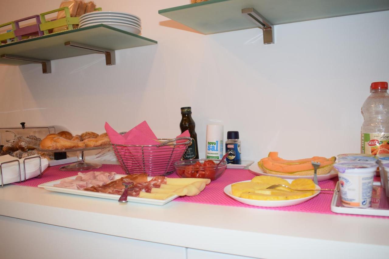 Bed and Breakfast Mare Di Luci Salerno Exterior foto