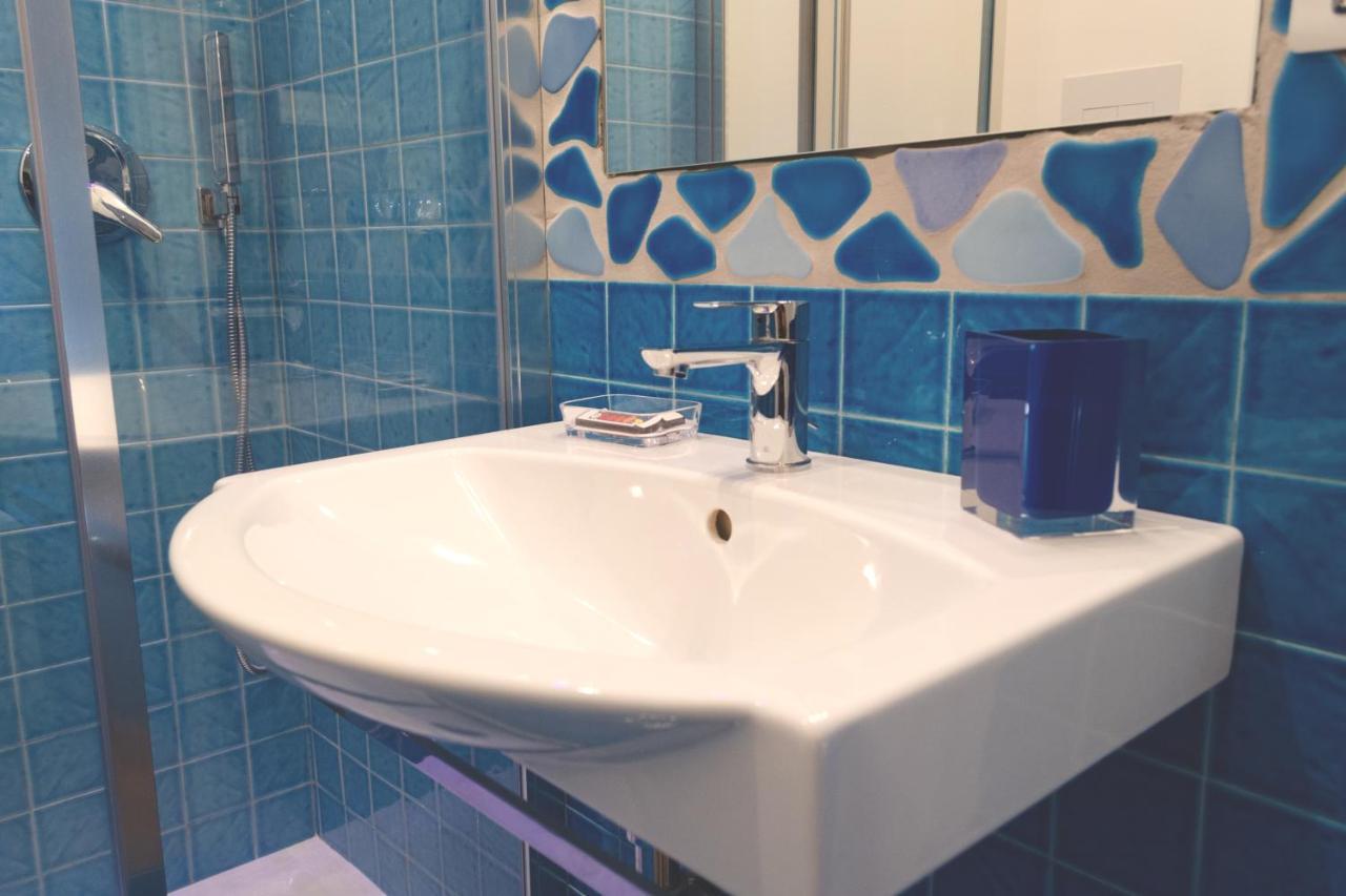Bed and Breakfast Mare Di Luci Salerno Exterior foto